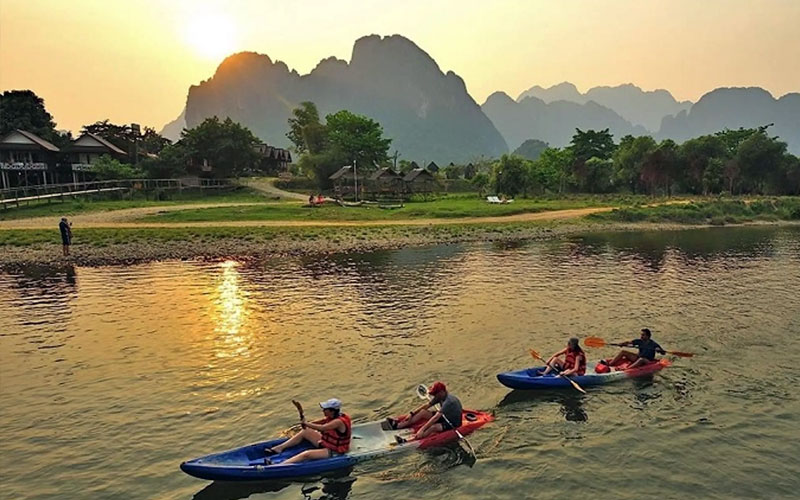 kayaks in Vang Vieng