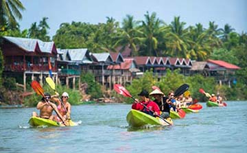 Vang Vieng Kayaking