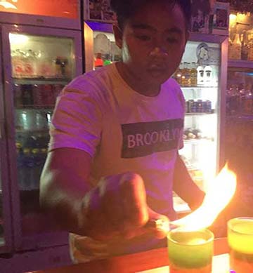 Full Moon Bar in Vang Vieng