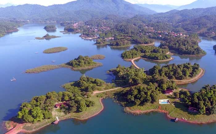 Nam Ngum lake